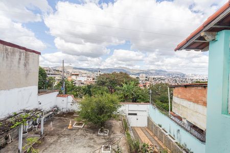 Casa à venda com 360m², 4 quartos e 5 vagas Casa à venda com 360m², 4 quartos e 5 vagasVista do Terraço/Salão de Festas