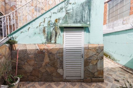 Casa à venda com 360m², 4 quartos e 5 vagas Casa à venda com 360m², 4 quartos e 5 vagasQuarto de Despejo
