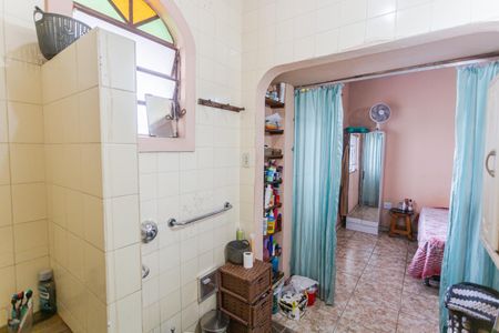 Casa à venda com 360m², 4 quartos e 5 vagas Casa à venda com 360m², 4 quartos e 5 vagasBanheiro da Suíte