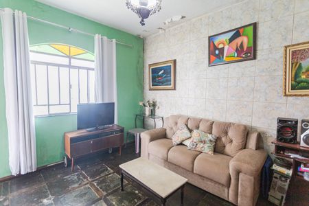 Casa à venda com 360m², 4 quartos e 5 vagas Casa à venda com 360m², 4 quartos e 5 vagasSala 1