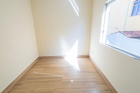 Casa de condomínio para alugar com 70m², 3 quartos e 1 vagaquarto 1 / suite