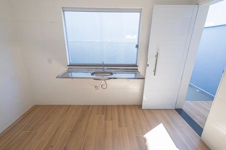 Casa de condomínio para alugar com 70m², 3 quartos e 1 vagacozinha