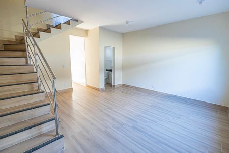 sala de casa de condomínio para alugar com 3 quartos, 70m² em Pindorama, Belo Horizonte