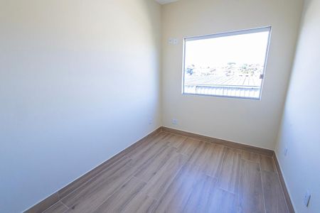 Casa de condomínio para alugar com 70m², 3 quartos e 1 vagaquarto 2