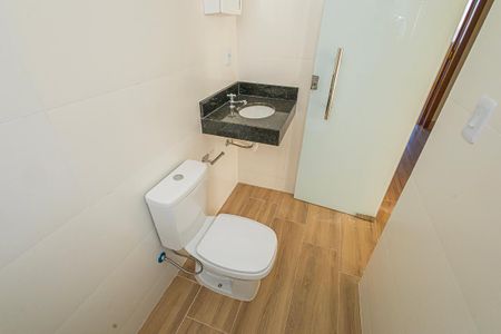 Casa de condomínio para alugar com 70m², 3 quartos e 1 vagasuite