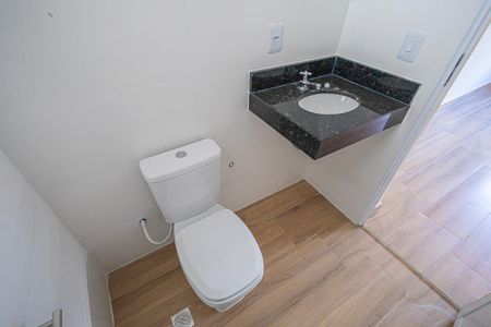 Casa de condomínio para alugar com 70m², 3 quartos e 1 vagalavabo