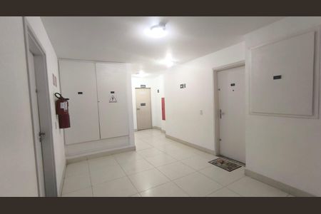 Apartamento à venda com 57m², 2 quartos e 2 vagas Apartamento à venda com 57m², 2 quartos e 2 vagasÁrea externa