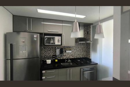 Apartamento à venda com 57m², 2 quartos e 2 vagas Apartamento à venda com 57m², 2 quartos e 2 vagasCozinha