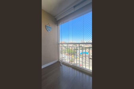Apartamento à venda com 57m², 2 quartos e 2 vagas Apartamento à venda com 57m², 2 quartos e 2 vagasVaranda
