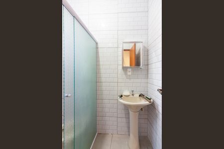 Casa para alugar com 80m², 3 quartos e sem vaga Casa para alugar com 80m², 3 quartos e sem vagaBanheiro