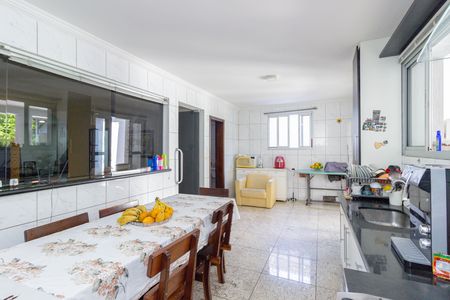 Cozinha de casa à venda com 4 quartos, 360m² em Parque Sao Domingos, São Paulo