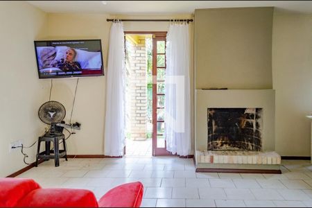 Sala de casa para alugar com 2 quartos, 140m² em Rio Tavares Central, Florianópolis