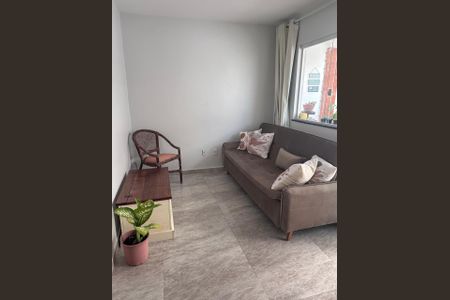 Casa de condomínio para alugar com 110m², 4 quartos e 2 vagas Casa de condomínio para alugar com 110m², 4 quartos e 2 vagasSala