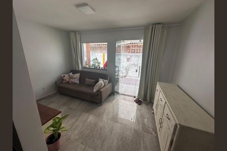 Casa de condomínio para alugar com 110m², 4 quartos e 2 vagas Casa de condomínio para alugar com 110m², 4 quartos e 2 vagasSala