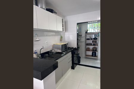Casa de condomínio para alugar com 110m², 4 quartos e 2 vagas Casa de condomínio para alugar com 110m², 4 quartos e 2 vagasCozinha