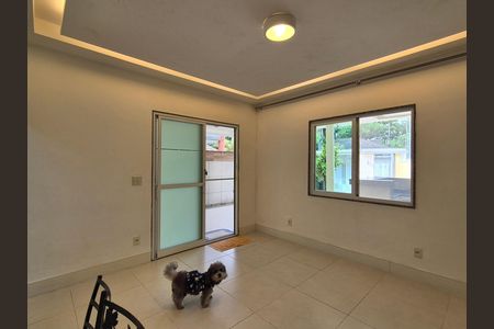 Casa de Condomínio à venda com 2 quartos, 150m² em Vargem Grande, Rio de Janeiro