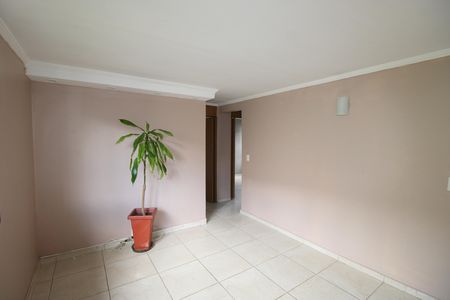 Sala de apartamento para alugar com 2 quartos, 42m² em Conjunto Residencial José Bonifácio, São Paulo