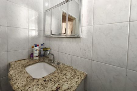 Casa à venda com 195m², 2 quartos e 4 vagas Casa à venda com 195m², 2 quartos e 4 vagasBanheiro