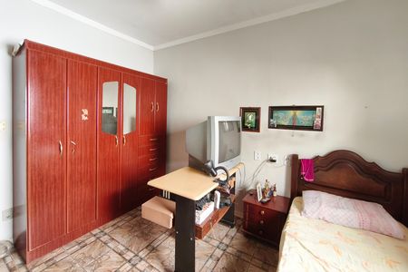 Casa à venda com 195m², 2 quartos e 4 vagas Casa à venda com 195m², 2 quartos e 4 vagasQuarto 1