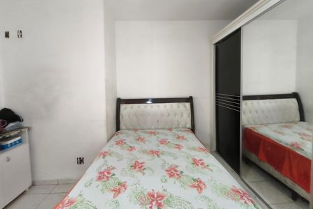 Casa à venda com 195m², 2 quartos e 4 vagas Casa à venda com 195m², 2 quartos e 4 vagasCasa 2 - Quarto Suíte