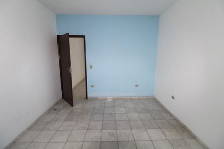 Casa para alugar com 60m², 2 quartos e 2 vagasQuarto 1