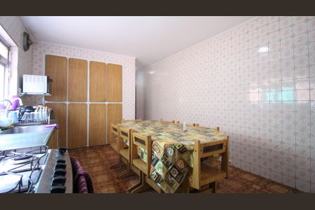 Casa à venda com 188m², 5 quartos e 3 vagas