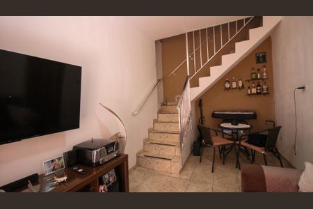 Casa à venda com 188m², 5 quartos e 3 vagas