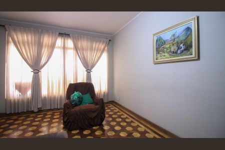 Casa à venda com 188m², 5 quartos e 3 vagas