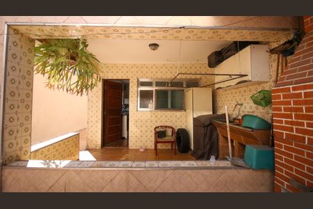 Casa à venda com 188m², 5 quartos e 3 vagas