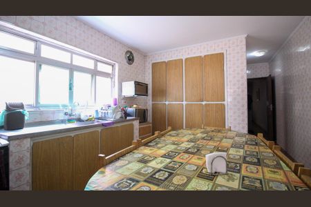 Casa à venda com 188m², 5 quartos e 3 vagas