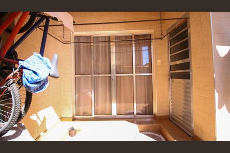 Casa à venda com 188m², 5 quartos e 3 vagas