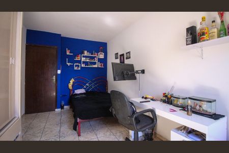 Casa à venda com 188m², 5 quartos e 3 vagas