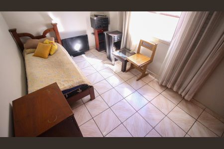 Casa à venda com 188m², 5 quartos e 3 vagas