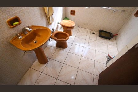 Casa à venda com 188m², 5 quartos e 3 vagas