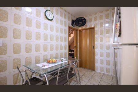 Casa à venda com 188m², 5 quartos e 3 vagas