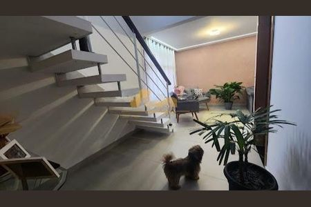 Casa à venda com 200m², 3 quartos e 2 vagas