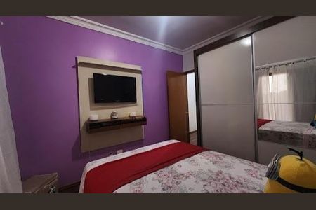 Casa à venda com 200m², 3 quartos e 2 vagas
