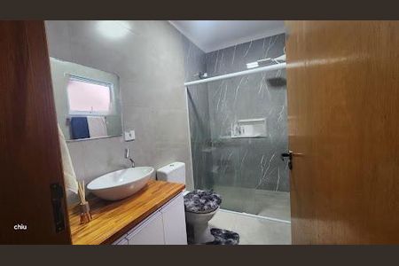 Casa à venda com 200m², 3 quartos e 2 vagas