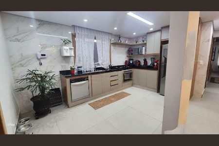 Casa à venda com 200m², 3 quartos e 2 vagas