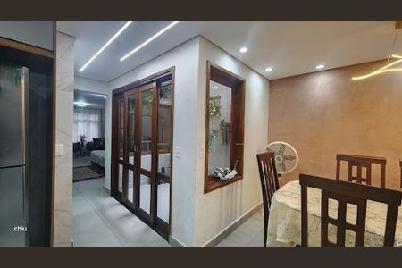 Casa à venda com 200m², 3 quartos e 2 vagas