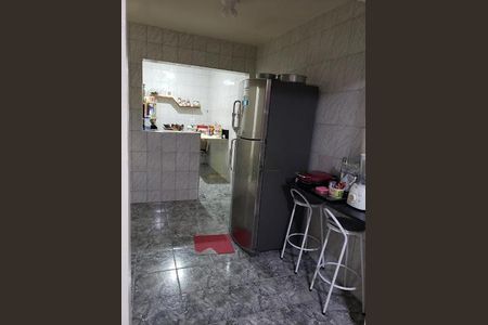 Casa à venda com 3 quartos, 162m² em Quitaúna, Osasco