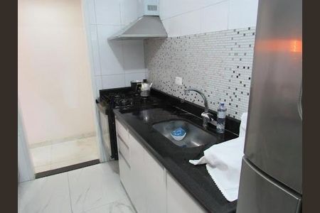 Apartamento à venda com 76m², 3 quartos e 1 vaga