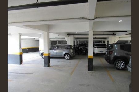 Apartamento à venda com 76m², 3 quartos e 1 vaga
