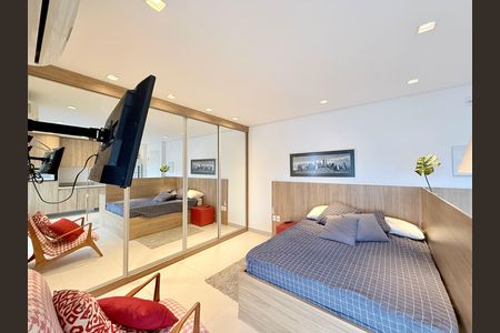 Quarto  de kitnet/studio para alugar com 1 quarto, 38m² em Campo Belo, São Paulo