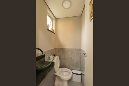 Casa de condomínio à venda com 140m², 3 quartos e 2 vagas Casa de condomínio à venda com 140m², 3 quartos e 2 vagasLavabo