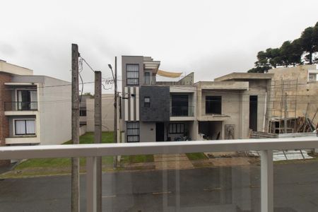 Casa de condomínio à venda com 140m², 3 quartos e 2 vagas Casa de condomínio à venda com 140m², 3 quartos e 2 vagasVaranda do Quarto 2 Suite