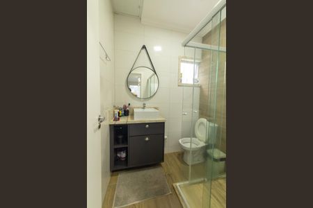 Casa de condomínio à venda com 140m², 3 quartos e 2 vagas Casa de condomínio à venda com 140m², 3 quartos e 2 vagasBanheiro Social