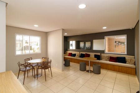 Apartamento para alugar com 37m², 2 quartos e sem vaga Apartamento para alugar com 37m², 2 quartos e sem vagaÁrea comum - Salão de festas