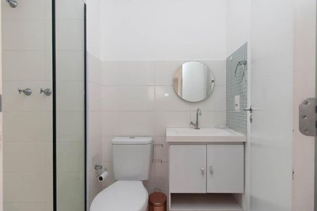 Apartamento para alugar com 37m², 2 quartos e sem vaga Apartamento para alugar com 37m², 2 quartos e sem vagaBanheiro