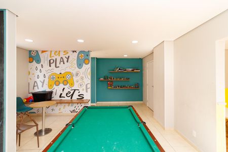 Apartamento para alugar com 37m², 2 quartos e sem vaga Apartamento para alugar com 37m², 2 quartos e sem vagaÁrea comum - sala de jogos